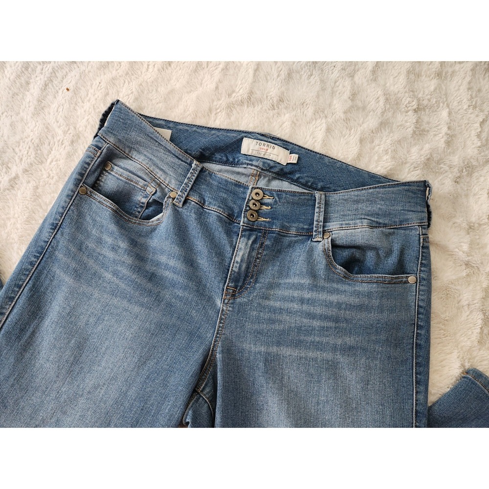 Torrid Jeggings 18R First At Fit‎ Medium Wash High Waist Denim Stretch Skinny